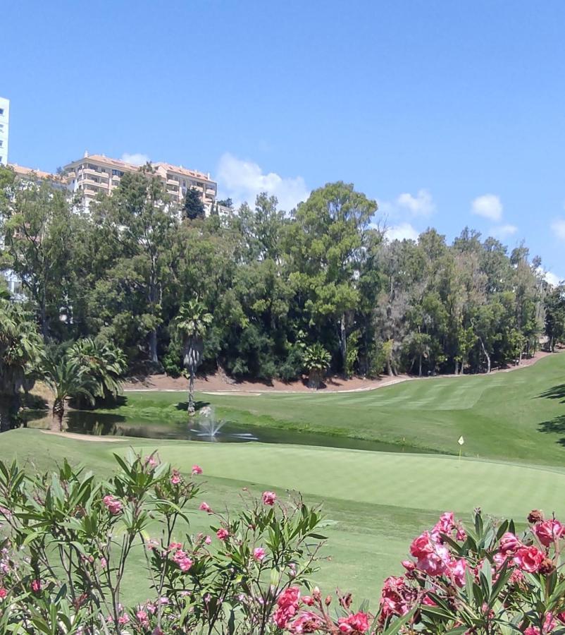 Dream Sea Golf & Beach Benalmadena Bagian luar foto